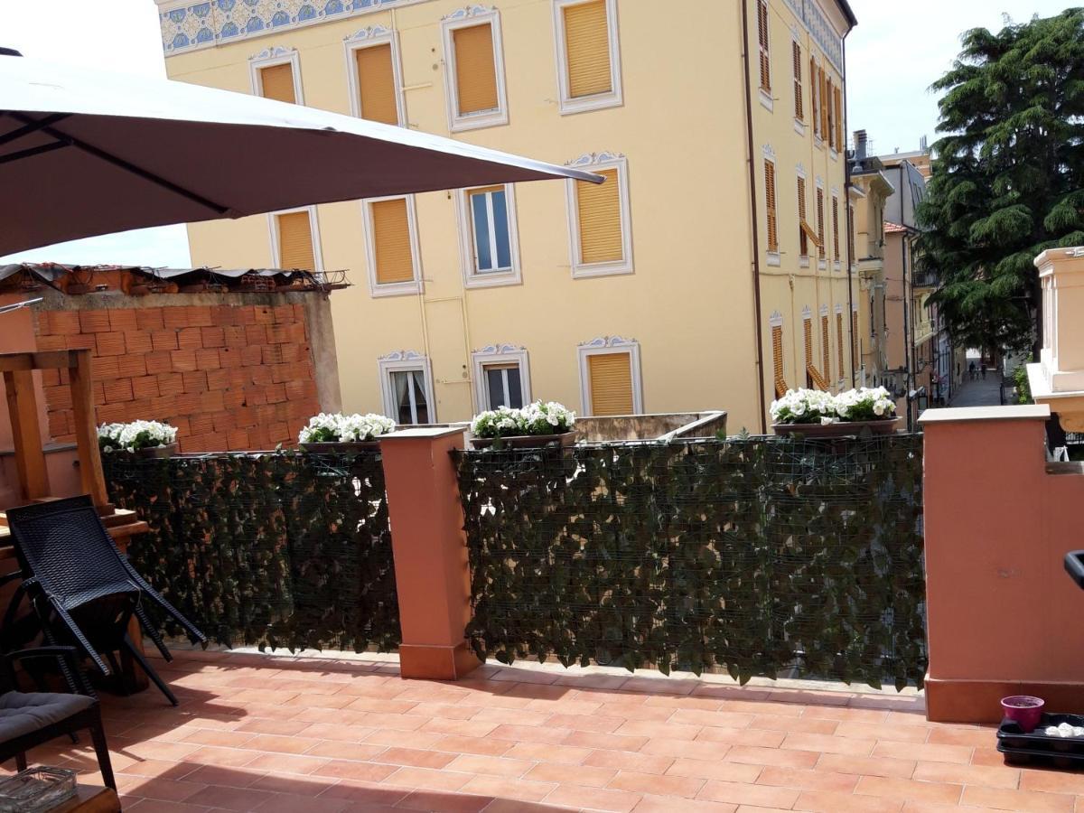 La Terrazza Bed & Breakfast วาราซเซ ภายนอก รูปภาพ